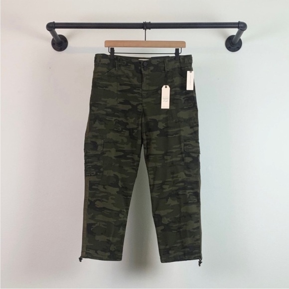 NWT Anthropologie Sanctuary Camo Cargo Cropped Jogger Pants - Picture 5 of 9
